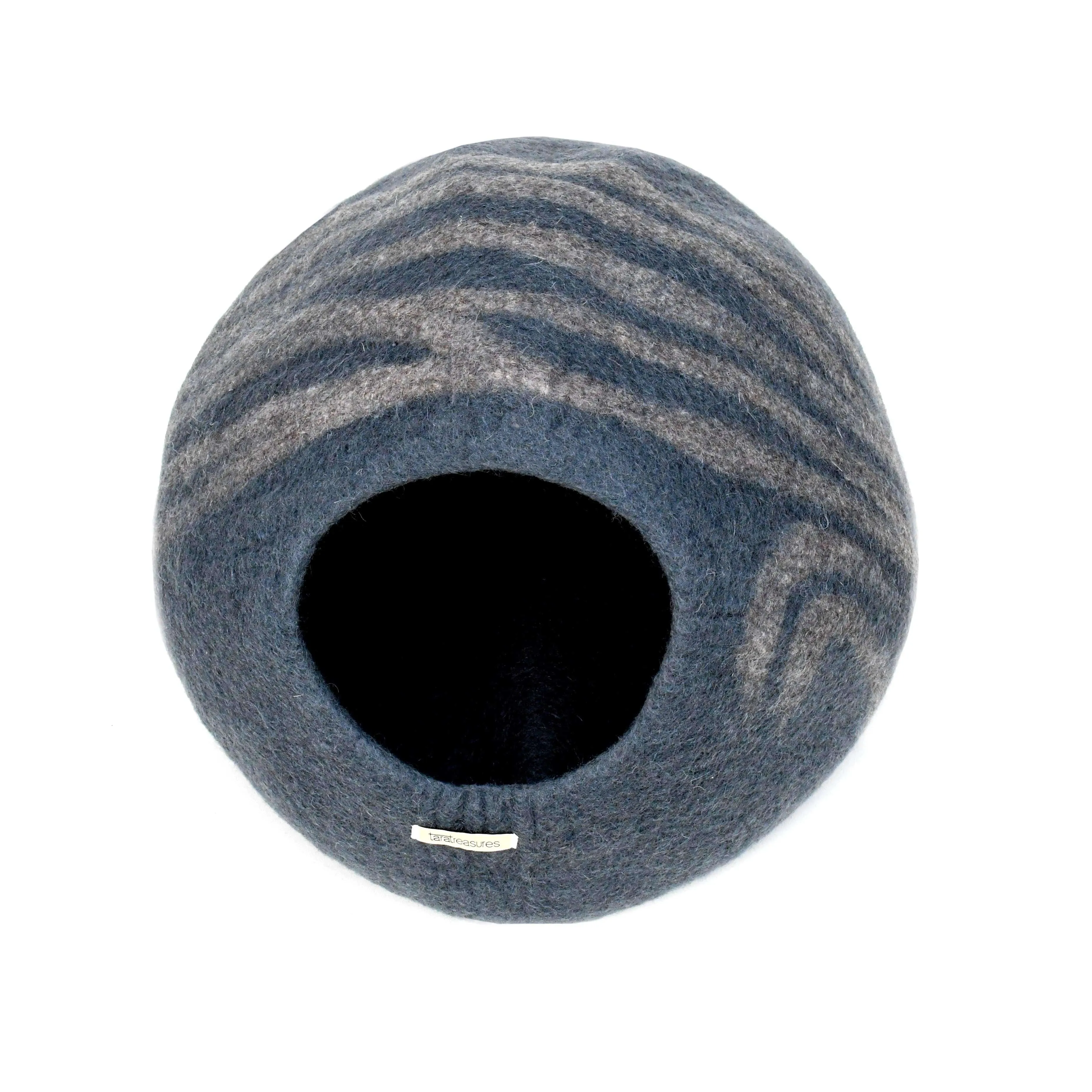 Cat Cave - Dark Grey Brown Stripes Cocoon