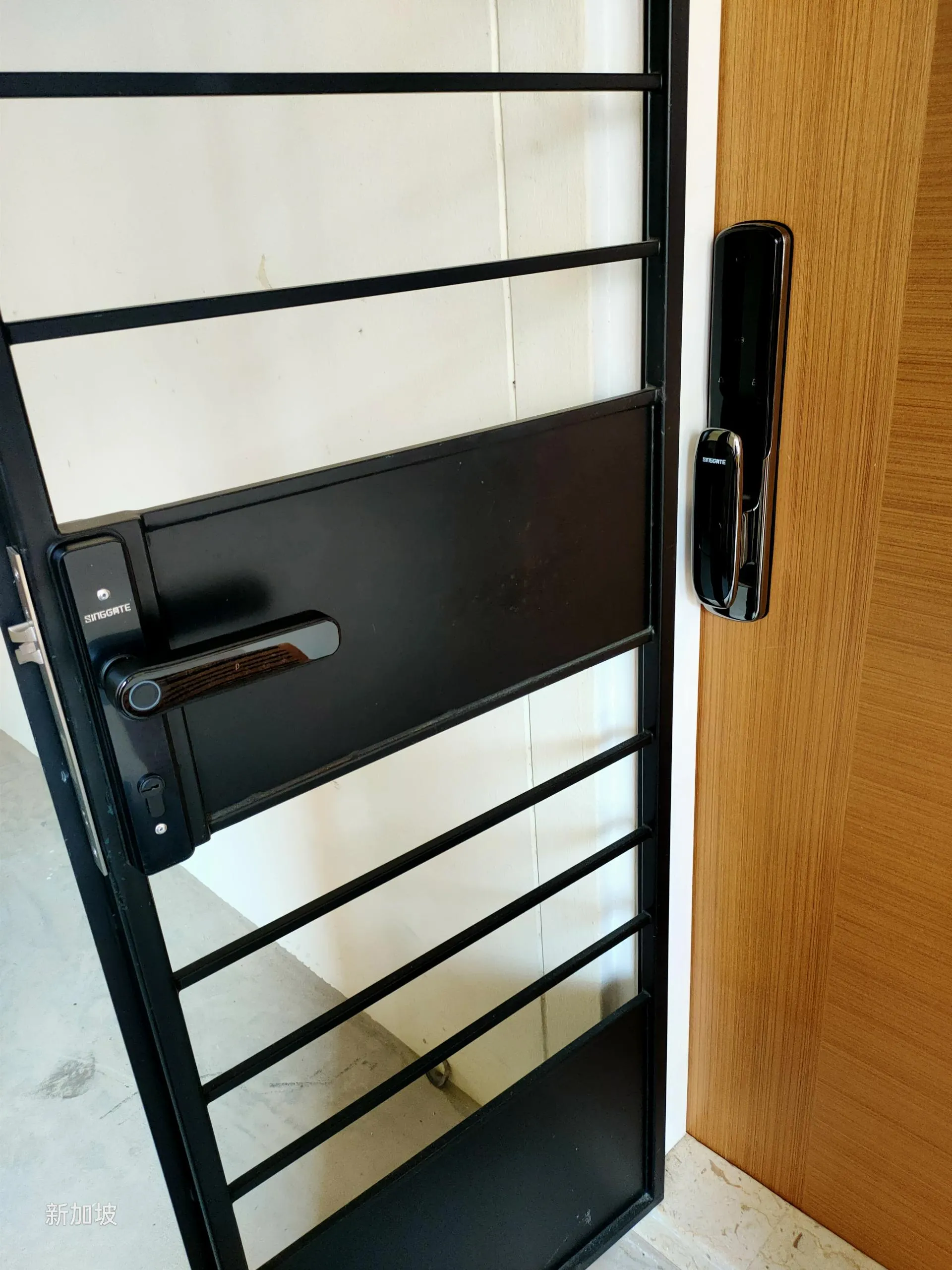 FR009 Door   FM021 Gate Digital Lock Bundle